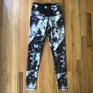 Lucy Studio Hatha high rise leggings